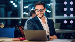 How to Use a Group Calendar Availability for Better Coordination